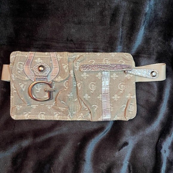 Y2K Vintage GUESS Ella Mini Belt Bag Denim Beige/ Grey with Silver Hardware. - Picture 2 of 15